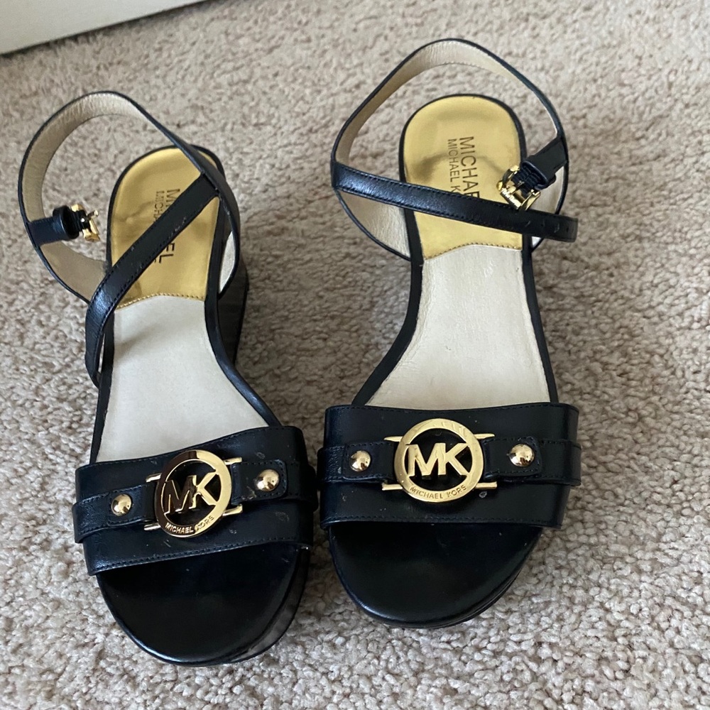 Michael kors sandal wedges